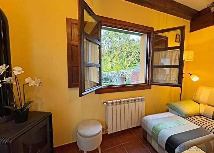 Vut La Huertona Holiday home Pechon